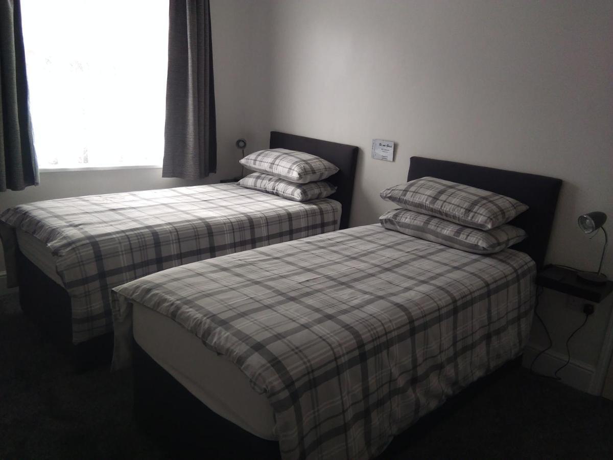 לייסטר Comfort Guest House מראה חיצוני תמונה